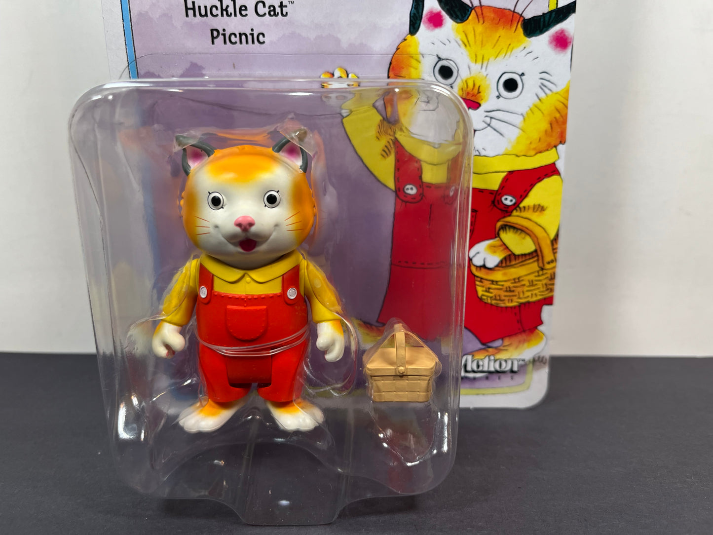 Super7 ReAction Richard Scarry's Busy World HUCKLE CAT PICNIC Action Figure