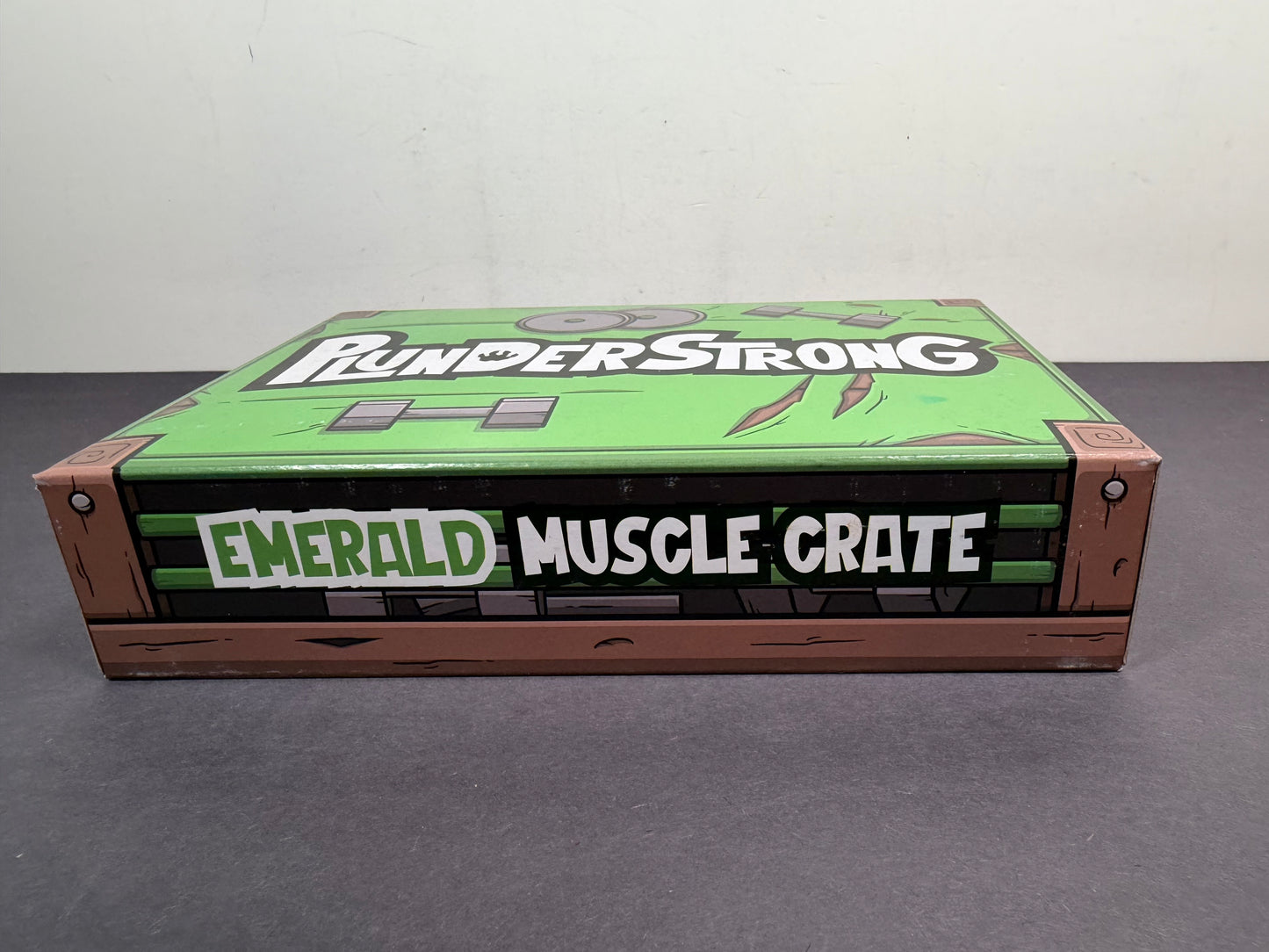 Plunderlings Plunderstrong Emerald Muscle Crate 1/12 Scale Figure Add-Ons