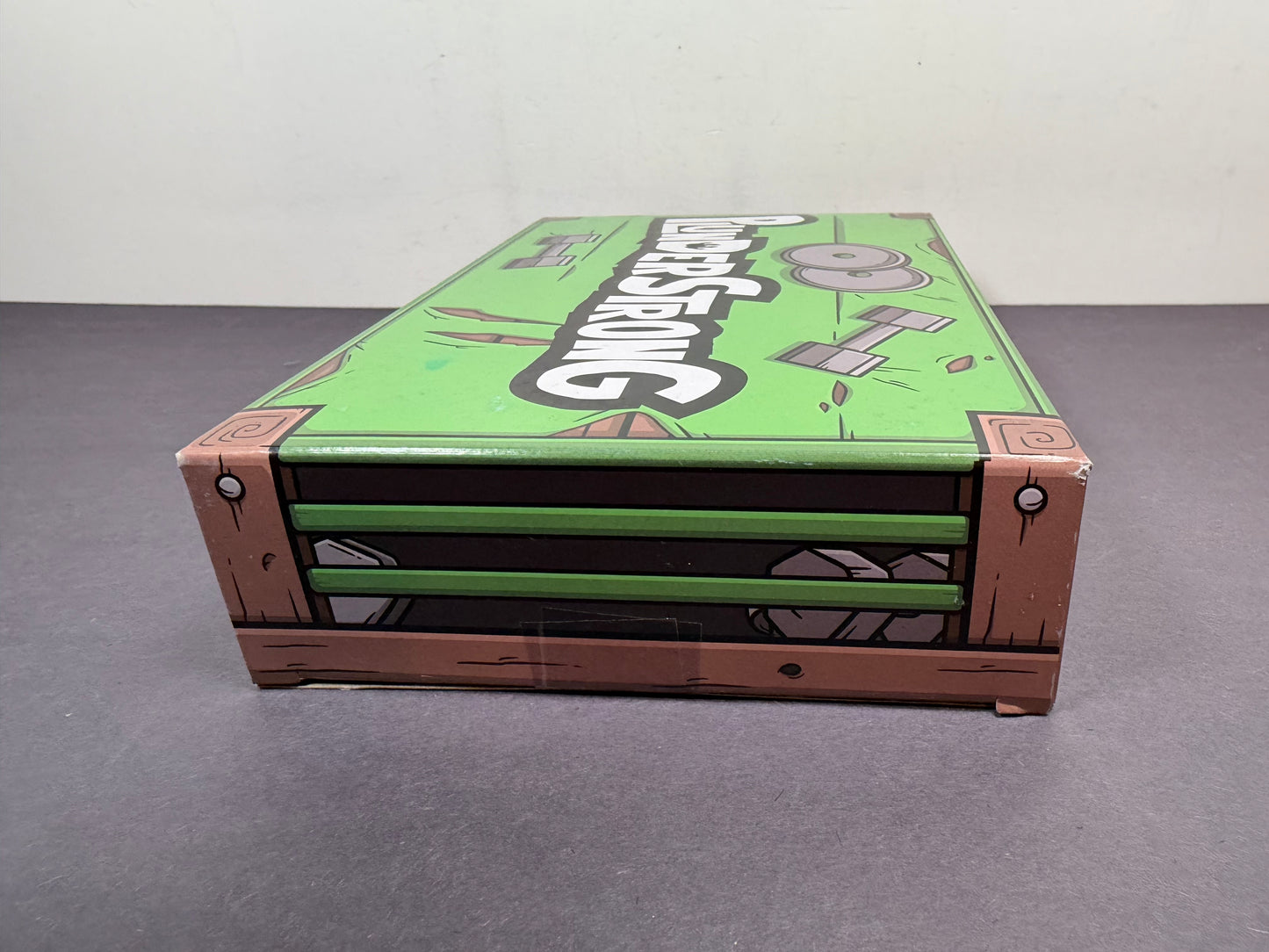 Plunderlings Plunderstrong Emerald Muscle Crate 1/12 Scale Figure Add-Ons