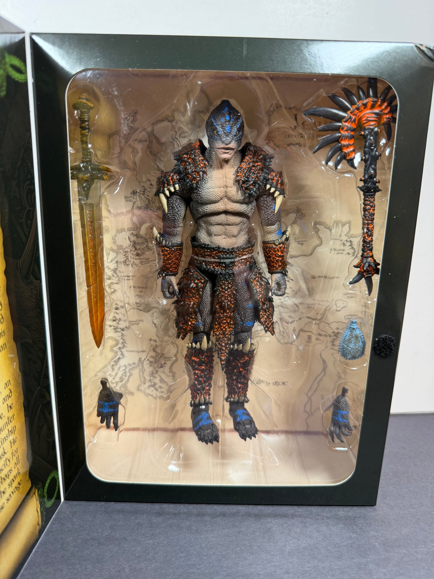 Savage Crucible Ko'mo Of The Isles Action Figure