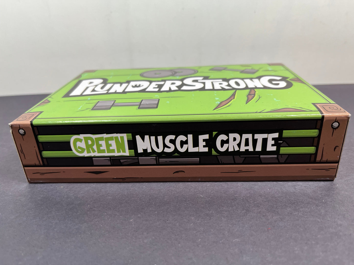 Plunderlings Plunderstrong Green Muscle Crate 1/12 Scale Figure Add-Ons Blitz
