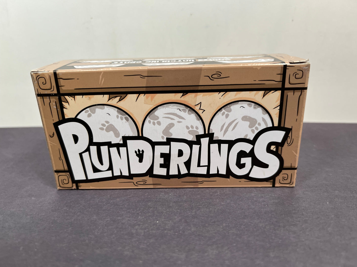 Plunderlings White Hatchling Crate 1/12 Action Figure Lone Coconut