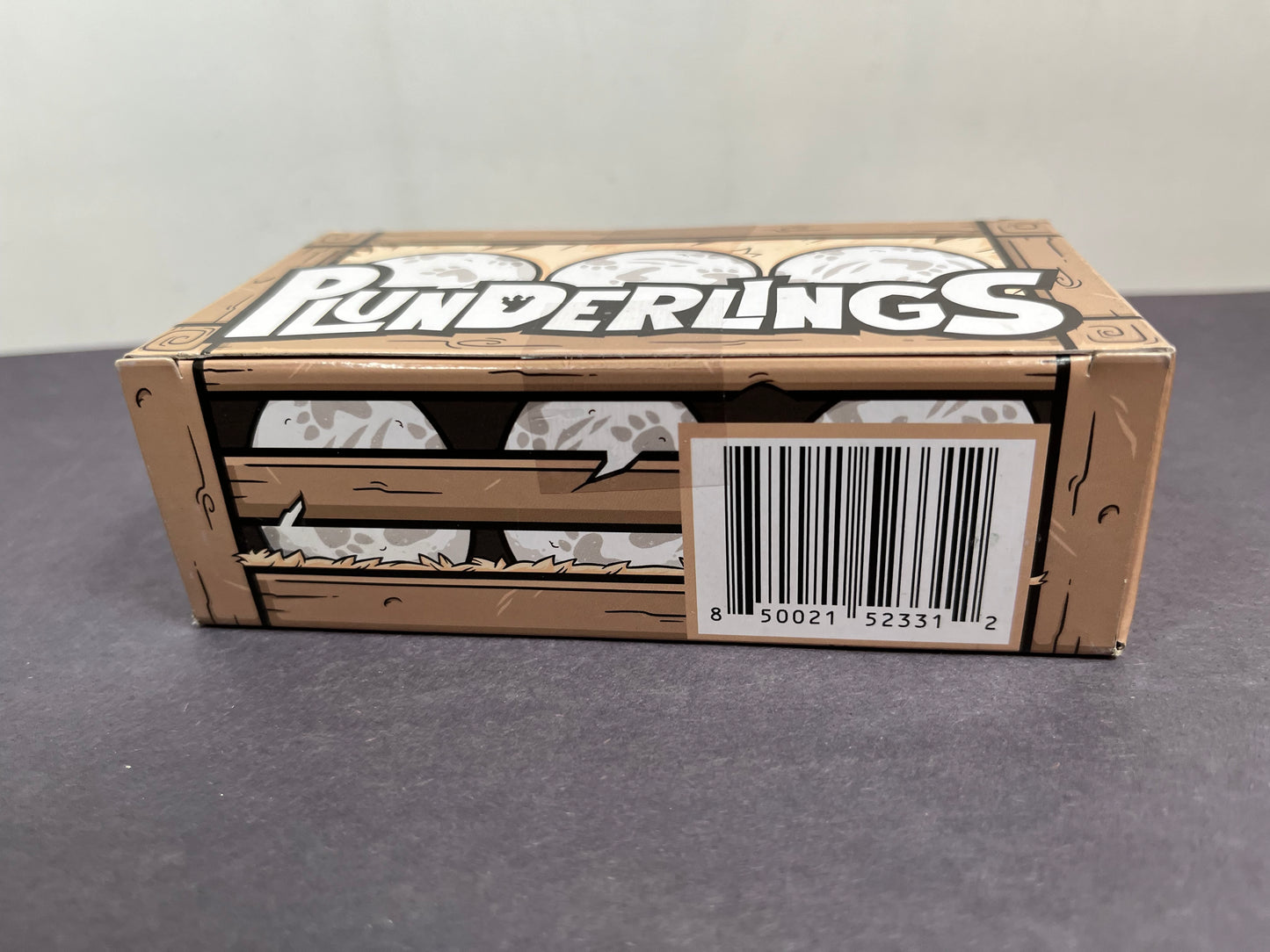 Plunderlings White Hatchling Crate 1/12 Action Figure Lone Coconut